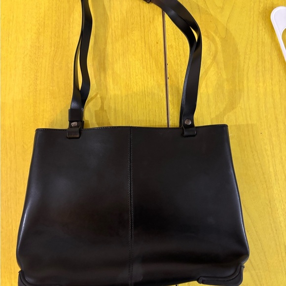 Aldo Classic Black Shoulder Bag - Picture 3 of 7